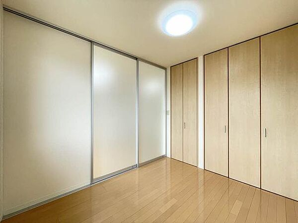 apartment 岩手県奥州市江刺八日町２丁目2-10
江刺八日町の賃貸情報を見る
物件地図