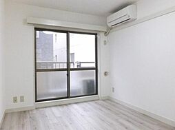 メゾン成増 2階1Kのリビング/ダイニング