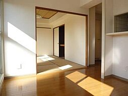 グリーンコーポ渕野辺 3階3DKのリビング/ダイニング