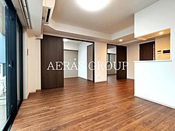 ザ・グラヴィティ新宿 411 4階2LDKのリビング/ダイニング