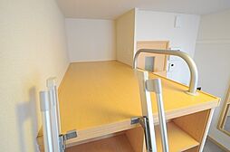 レオパレスすゞの木 3階1Kのリビング/ダイニング