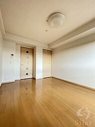 阪神本線 尼崎駅 徒歩5分の賃貸マンション 5階1Kのリビング/ダイニング