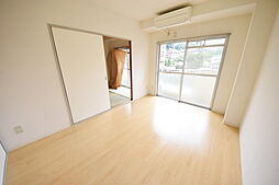 京王相模原線 京王永山駅 徒歩14分の賃貸マンション 4階2LDKのリビング/ダイニング