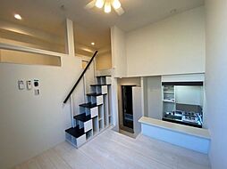 Petit Maison Arbre 102 1階ワンルームのリビング/ダイニング