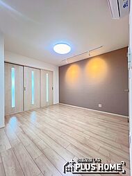 フジパレス市駅東イースト 301 3階1LDKのリビング/ダイニング