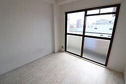 Osaka Metro中央線 阿波座駅 徒歩10分の賃貸マンション 8階2Kのリビング/ダイニング