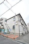 吹田駅より徒歩8分 1階 築40年の賃貸物件