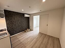 robot home 前原 3階1LDKのリビング/ダイニング