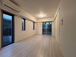 東京メトロ丸ノ内線 新中野駅 徒歩5分の賃貸マンション 1階1LDKのリビング/ダイニング