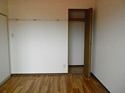 メゾン・フラワーヒル 3階2DKのリビング/ダイニング