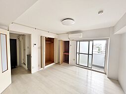 コアハイム八王子 5階ワンルームのリビング/ダイニング