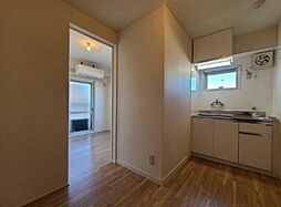 石井マンションA 5階1Kのリビング/ダイニング