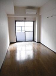 クレセント代田 1階1Kのリビング/ダイニング