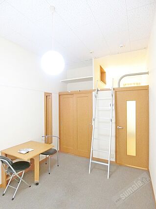 レオパレスフランボワーズ A_内装_0