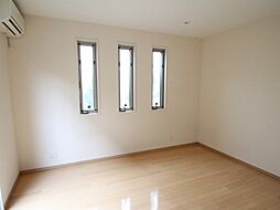 コージー国立 1階1Kのリビング/ダイニング