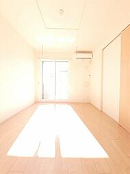 カルムコリーヌII 1階1LDKのリビング/ダイニング