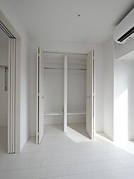 ＰＲＥＭＩＵＭ ＣＵＢＥ 上野 12階1LDKのリビング/ダイニング