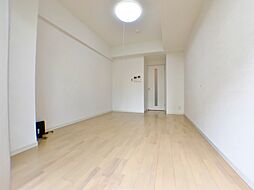 プレジール灘 606 6階1Kのリビング/ダイニング