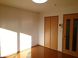 ステイションランドナガタキ 1階1Kのリビング/ダイニング