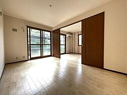 アルカンシェル 1階1LDKのリビング/ダイニング