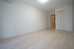 ＢｅｓｔＳｔａｇｅ苗間II 103 1階1Kのリビング/ダイニング