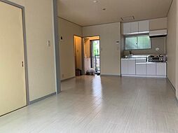 キャッスルハイム 1階1LDKのリビング/ダイニング