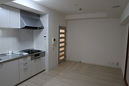 JR山手線 田町駅 徒歩9分の賃貸マンション 4階2DKのリビング/ダイニング