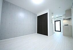 CASA BIANCA 4階ワンルームのリビング/ダイニング