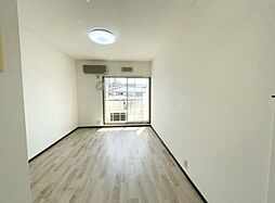 ウイスティリア南花園 2階ワンルームのリビング/ダイニング