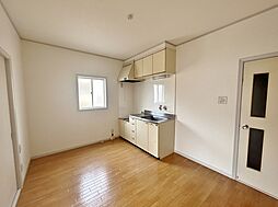 グリーンヒル見谷A 101 1階3DKのリビング/ダイニング