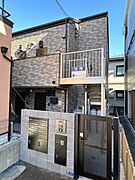 中央林間駅より徒歩8分 2階 築2年の賃貸物件