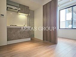 グランパセオ市谷仲之町 402 4階1DKのリビング/ダイニング