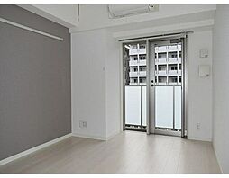 ルクレ西新宿 5階ワンルームのリビング/ダイニング