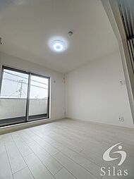 近鉄奈良線 枚岡駅 徒歩6分の賃貸アパート 3階1SLDKのリビング/ダイニング