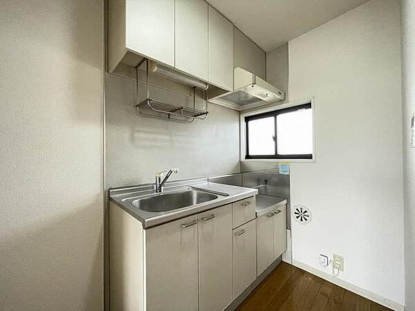 apartment 岩手県奥州市水沢字高屋敷100-1
水沢高屋敷の賃貸情報を見る
物件地図
