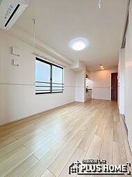 ヒカルサ和歌山本町 305 3階1LDKのリビング/ダイニング