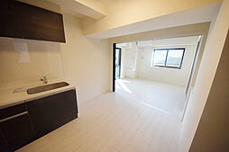 京王相模原線 京王多摩センター駅 徒歩3分の賃貸マンション 4階1LDKのリビング/ダイニング