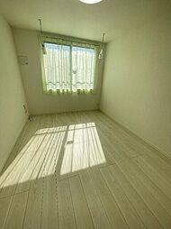 丘の上のフルール 2階1Kのリビング/ダイニング