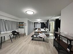 ジュリアス綾瀬 2階ワンルームのリビング/ダイニング