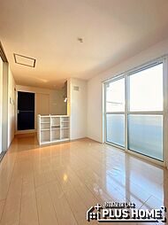 ソル グルージャ八軒家 203 2階1LDKのリビング/ダイニング