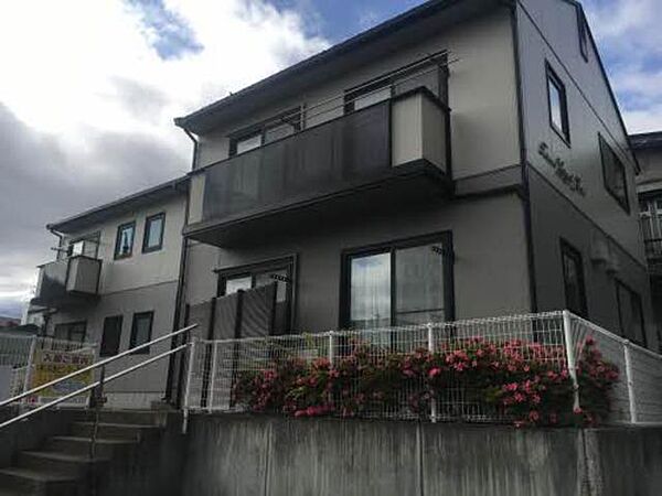 apartment 岩手県紫波郡紫波町日詰郡山駅49-3
日詰の賃貸情報を見る
物件地図