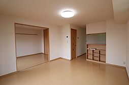 エクセルＥＦ 1階1LDKのリビング/ダイニング