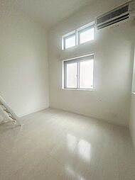 エムレ根岸 2階1Kのリビング/ダイニング