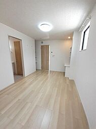 ラヴィ・コンフォール 1階1Kのリビング/ダイニング