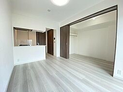 ベルシード王子神谷 5階1LDKのリビング/ダイニング