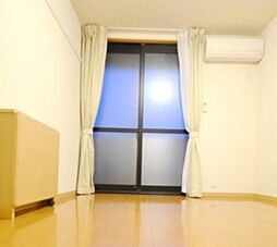 レオパレスSHINY 1階1Kのリビング/ダイニング