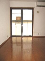 メゾンドルミエール 1階1Kのリビング/ダイニング