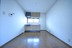 チャコールハイツＢ 2階3DKのリビング/ダイニング