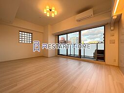 プレジオ日暮通 9階1LDKのリビング/ダイニング