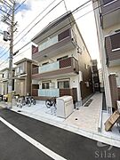 八戸ノ里駅より徒歩9分 3階 築2年7ヶ月の賃貸物件